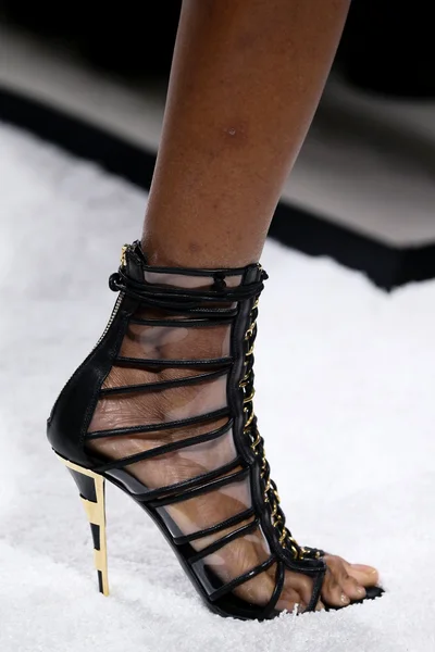 Look 35